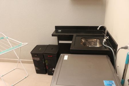 Apartamento à venda com 86m², 2 quartos e 1 vagaÁrea de Serviço