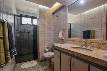 Apartamento à venda com 125m², 3 quartos e 2 vagas Apartamento à venda com 125m², 3 quartos e 2 vagasBanheiro Social
