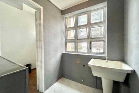 Apartamento à venda com 80m², 2 quartos e sem vagaÁrea de Serviço