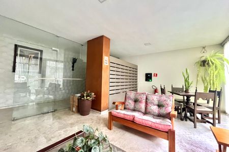 Apartamento à venda com 80m², 2 quartos e sem vagaHall social