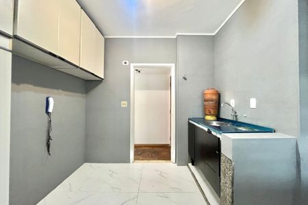 Apartamento à venda com 80m², 2 quartos e sem vagaCozinha