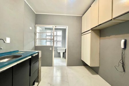Apartamento à venda com 80m², 2 quartos e sem vagaCozinha