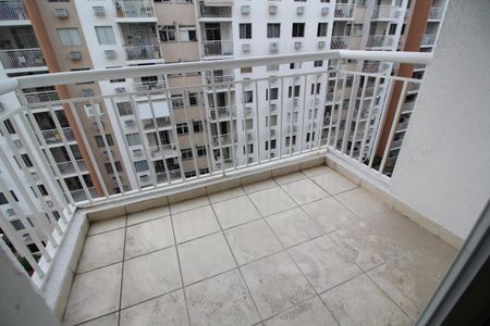 Sala - Varanda de apartamento à venda com 2 quartos, 50m² em Anil, Rio de Janeiro