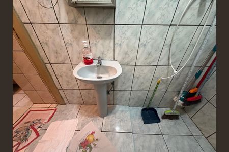 Casa à venda com 302m², 3 quartos e 2 vagasBanheiro 1