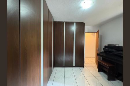 Casa à venda com 302m², 3 quartos e 2 vagasQuarto 2