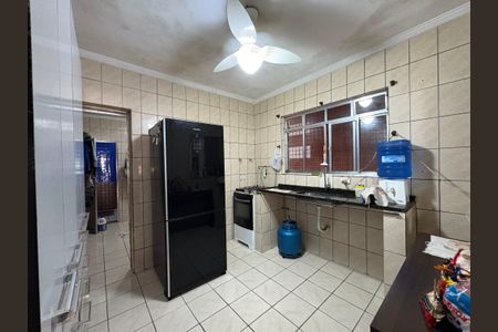 Casa à venda com 302m², 3 quartos e 2 vagasCozinha