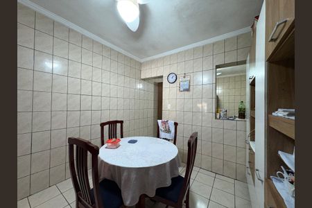 Casa à venda com 302m², 3 quartos e 2 vagasCopa