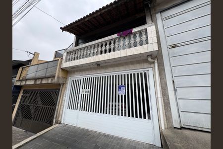 Casa à venda com 302m², 3 quartos e 2 vagasFachada e Placa