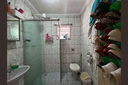 Casa à venda com 302m², 3 quartos e 2 vagasBanheiro 2