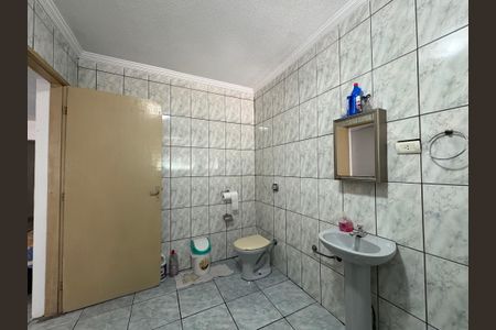 Casa à venda com 302m², 3 quartos e 2 vagasBanheiro da Suíte