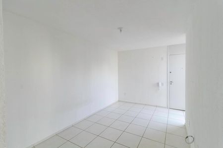 Sala de apartamento para alugar com 2 quartos, 45m² em Pedra Azul, Contagem