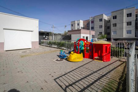 Apartamento para alugar com 45m², 2 quartos e 1 vaga Apartamento para alugar com 45m², 2 quartos e 1 vagaÁrea comum - Playground