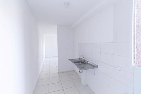 Apartamento para alugar com 45m², 2 quartos e 1 vaga Apartamento para alugar com 45m², 2 quartos e 1 vagaCozinha e Área de Serviço