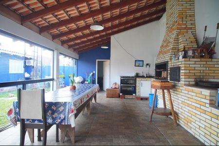 Casa à venda com 430m², 2 quartos e sem vagaÁrea gourmet