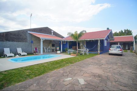 Casa à venda com 430m², 2 quartos e sem vagaÁrea externa