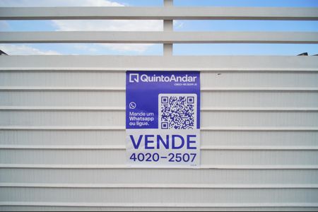 Casa à venda com 430m², 2 quartos e sem vagaFachada