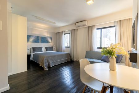 Studio para alugar com 34m², 1 quarto e sem vaga Studio para alugar com 34m², 1 quarto e sem vagaStudio