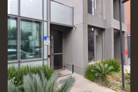 Apartamento à venda com 20m², 1 quarto e sem vaga Apartamento à venda com 20m², 1 quarto e sem vagaFachada + Plaquinha