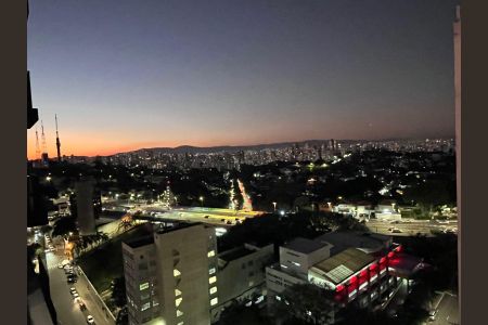 Apartamento à venda com 70m², 1 quarto e 1 vaga Apartamento à venda com 70m², 1 quarto e 1 vagaVista da Varanda