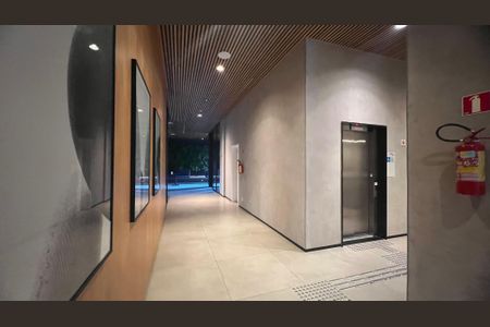 Apartamento à venda com 70m², 1 quarto e 1 vaga Apartamento à venda com 70m², 1 quarto e 1 vagaHall de entrada