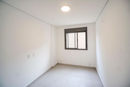 Apartamento à venda com 140m², 3 quartos e 2 vagasQuarto 2