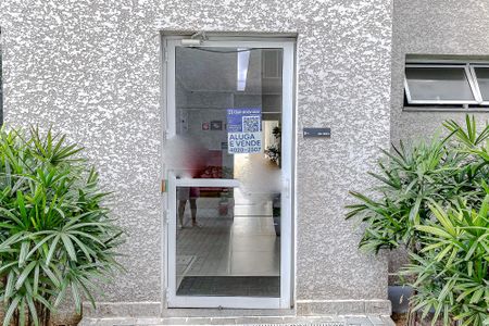 Apartamento para alugar com 38m², 2 quartos e sem vagaÁrea comum - Plaquinha