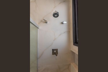 Casa de condomínio à venda com 330m², 4 quartos e 4 vagasBanheiro da Suíte 3