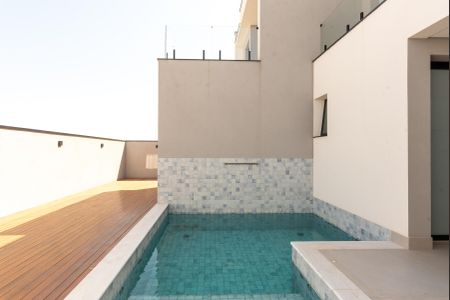 Casa de condomínio à venda com 330m², 4 quartos e 4 vagasPiscina