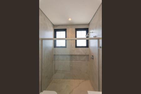 Casa de condomínio à venda com 330m², 4 quartos e 4 vagasBanheiro da Suíte 4