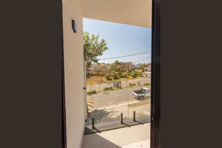 Casa de condomínio à venda com 330m², 4 quartos e 4 vagasVaranda da Suíte 4