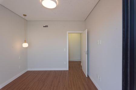 Casa de condomínio à venda com 330m², 4 quartos e 4 vagasSuíte 1