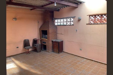 Casa à venda com 180m², 3 quartos e 2 vagas