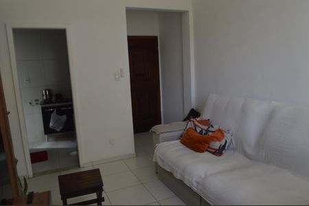 Sala de apartamento à venda com 3 quartos, 60m² em Tanque, Rio de Janeiro