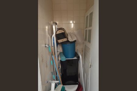 Apartamento à venda com 60m², 3 quartos e 1 vagaBanheiro de Serviço 