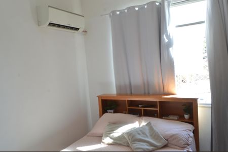 Apartamento à venda com 60m², 3 quartos e 1 vagaQuarto 2