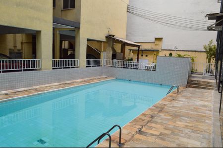 Apartamento à venda com 60m², 3 quartos e 1 vagaÁrea comum - Piscina