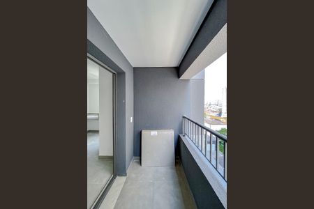 Studio para alugar com 29m², 1 quarto e sem vagaVaranda