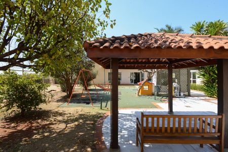 Casa para alugar com 140m², 2 quartos e 4 vagas Casa para alugar com 140m², 2 quartos e 4 vagasÁrea comum - Playground