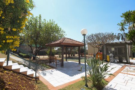 Casa para alugar com 140m², 2 quartos e 4 vagas Casa para alugar com 140m², 2 quartos e 4 vagasÁrea comum - Playground