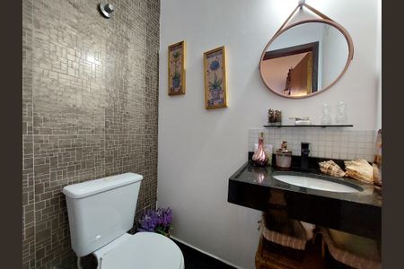 Casa à venda com 147m², 3 quartos e 2 vagas Casa à venda com 147m², 3 quartos e 2 vagasLavabo