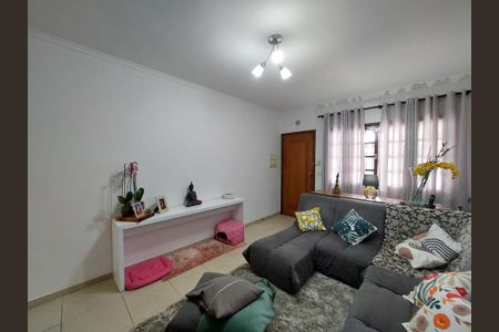 Sala de casa à venda com 3 quartos, 147m² em Vila Marari, São Paulo