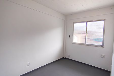 Sala de apartamento para alugar com 1 quarto, 45m² em Curicica, Rio de Janeiro