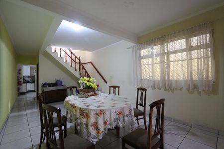 Casa à venda com 200m², 3 quartos e 2 vagasSala de Jantar