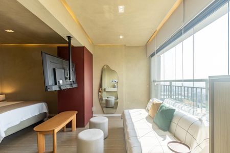 Varanda de kitnet/studio para alugar com 1 quarto, 35m² em Indianópolis, São Paulo