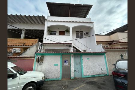 Casa à venda com 180m², 5 quartos e 1 vagaFachada + plaquinha