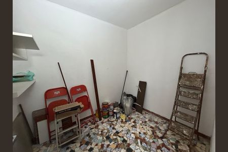 Casa à venda com 180m², 5 quartos e 1 vagaQuarto de Serviço casa 1