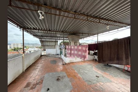 Casa à venda com 180m², 5 quartos e 1 vagaTerraço casa 2