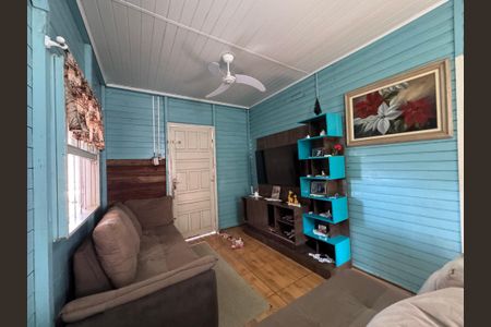 Casa para alugar com 45m², 1 quarto e 3 vagasSala