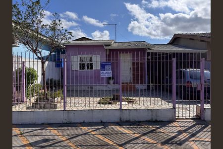 Casa para alugar com 45m², 1 quarto e 3 vagasFachada