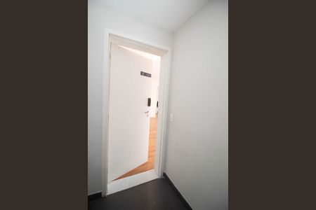 Apartamento para alugar com 75m², 2 quartos e 1 vaga Apartamento para alugar com 75m², 2 quartos e 1 vagaHall de entrada